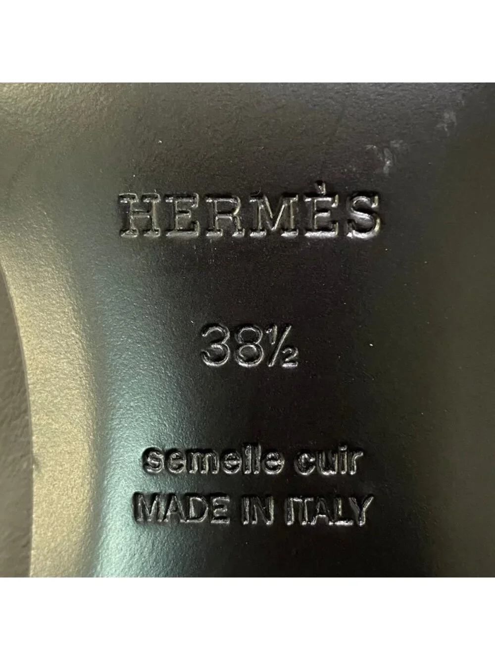 Hermes I1 Chunkyheels Pumps Black Leather Heels